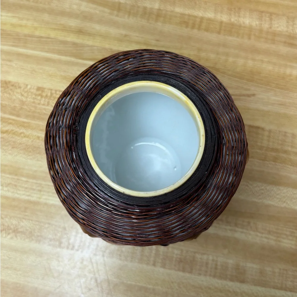 vintage handwoven rattan‎ ginger jar with ceramic vase trinket jar storage